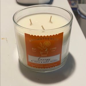 Bath and Body Works Energy Candle